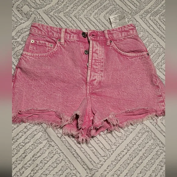 SOLD " Zara Distress Pink Jean Shorts 26 - Picture 3 of 9
